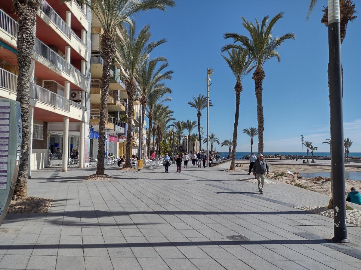 Sunny Appartment With Pool Torrevieja Center מראה חיצוני תמונה